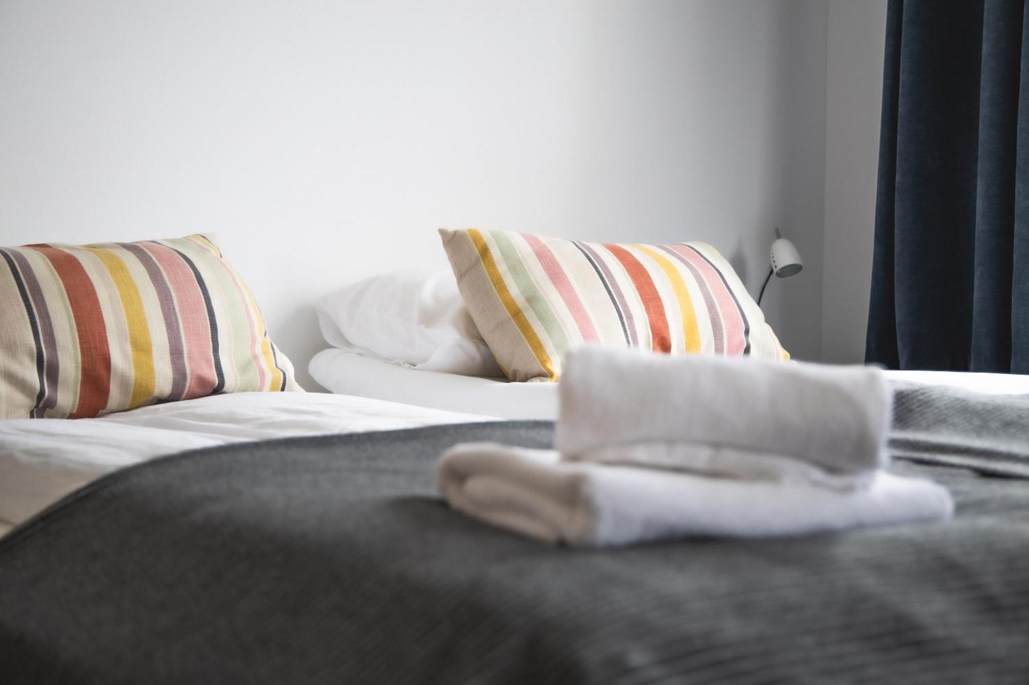 Setrith Guesthouse ボルガルネース エクステリア 写真