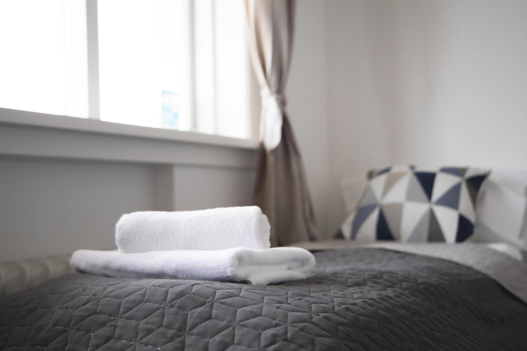 Setrith Guesthouse ボルガルネース エクステリア 写真