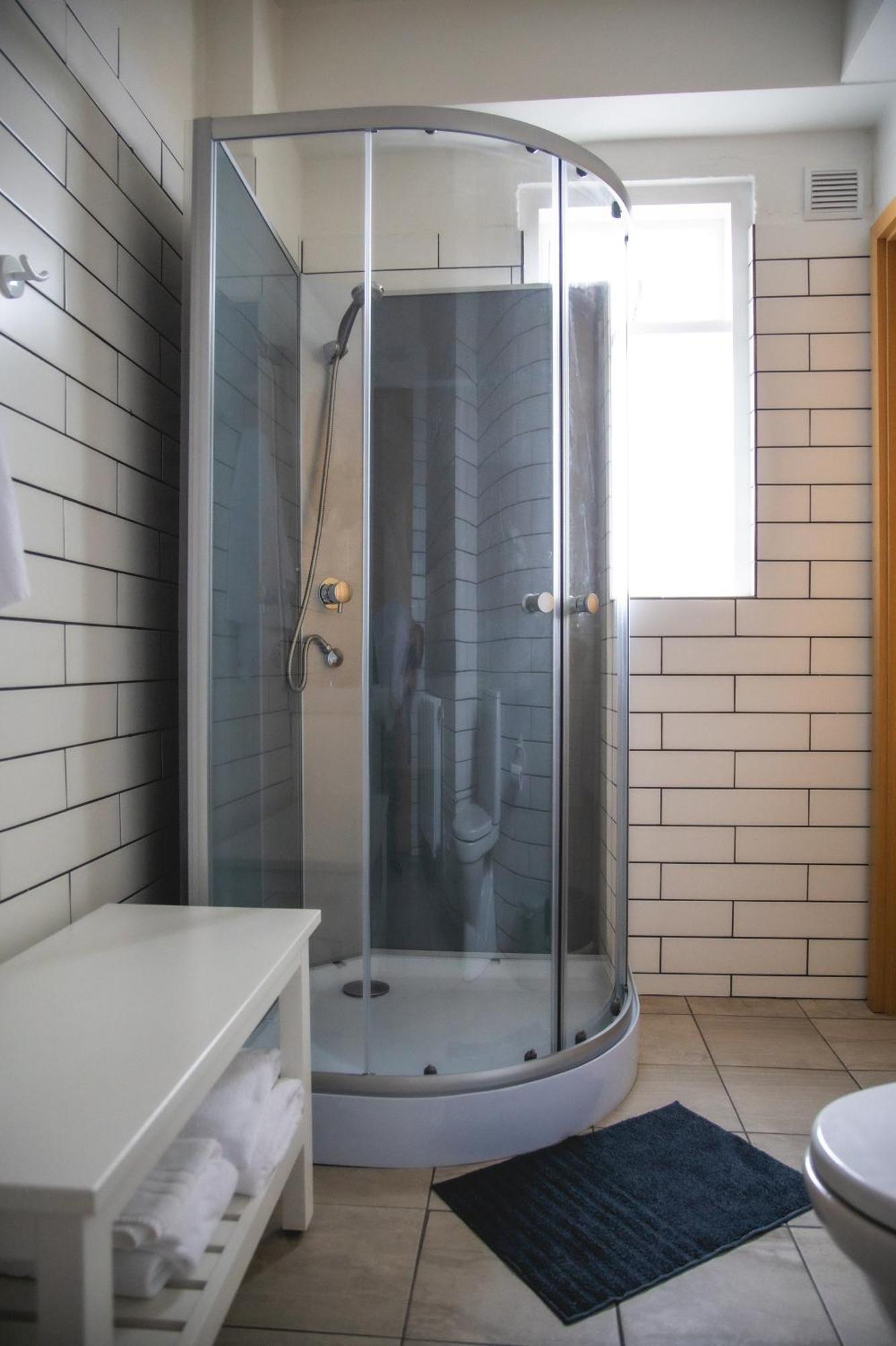 Setrith Guesthouse ボルガルネース エクステリア 写真